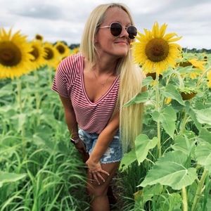 Meet your Posher, Abby